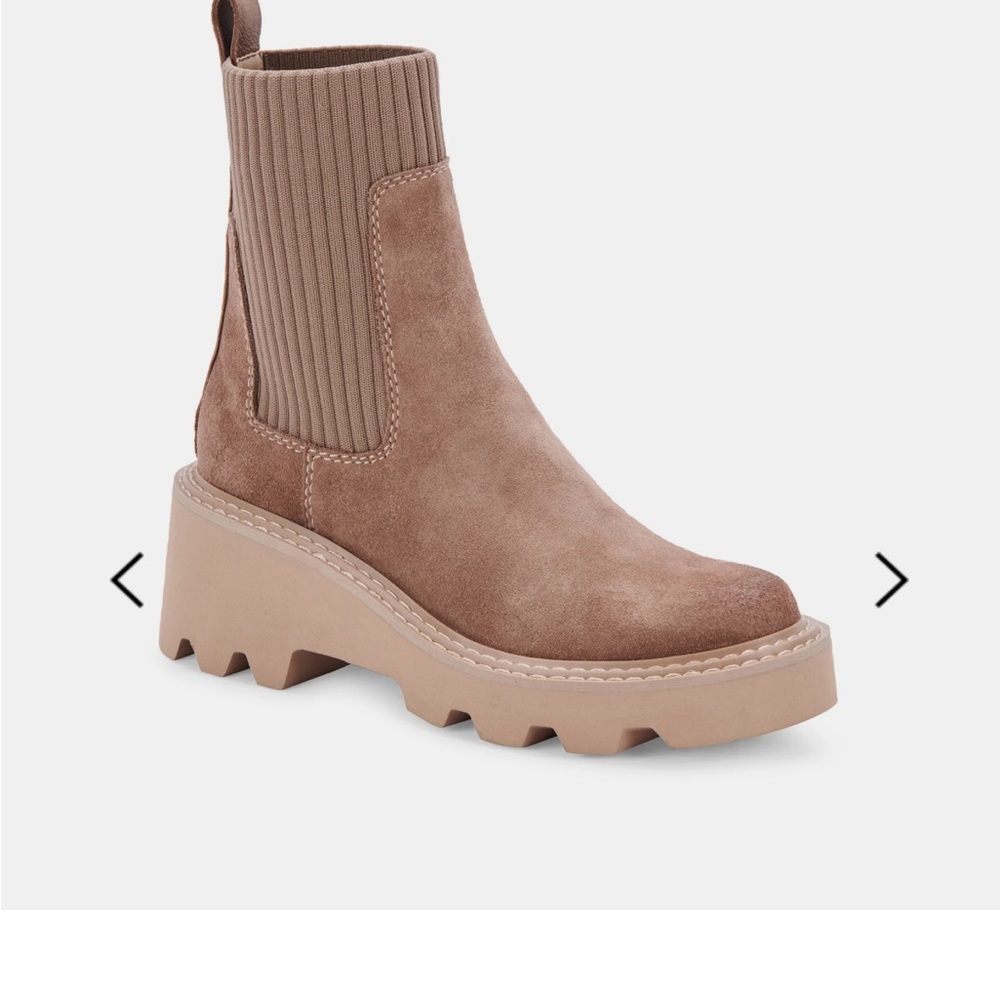 Boots - Picture 3 of 3